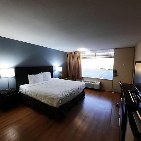 Americas Best Value Inn Moline Luaran gambar